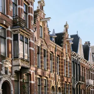 Sonder Park House **** Amszterdam