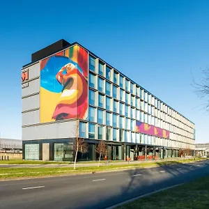 Szálloda Citizenm Schiphol Airport
