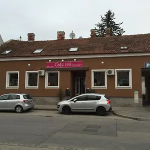 Panzió Cáfe 168