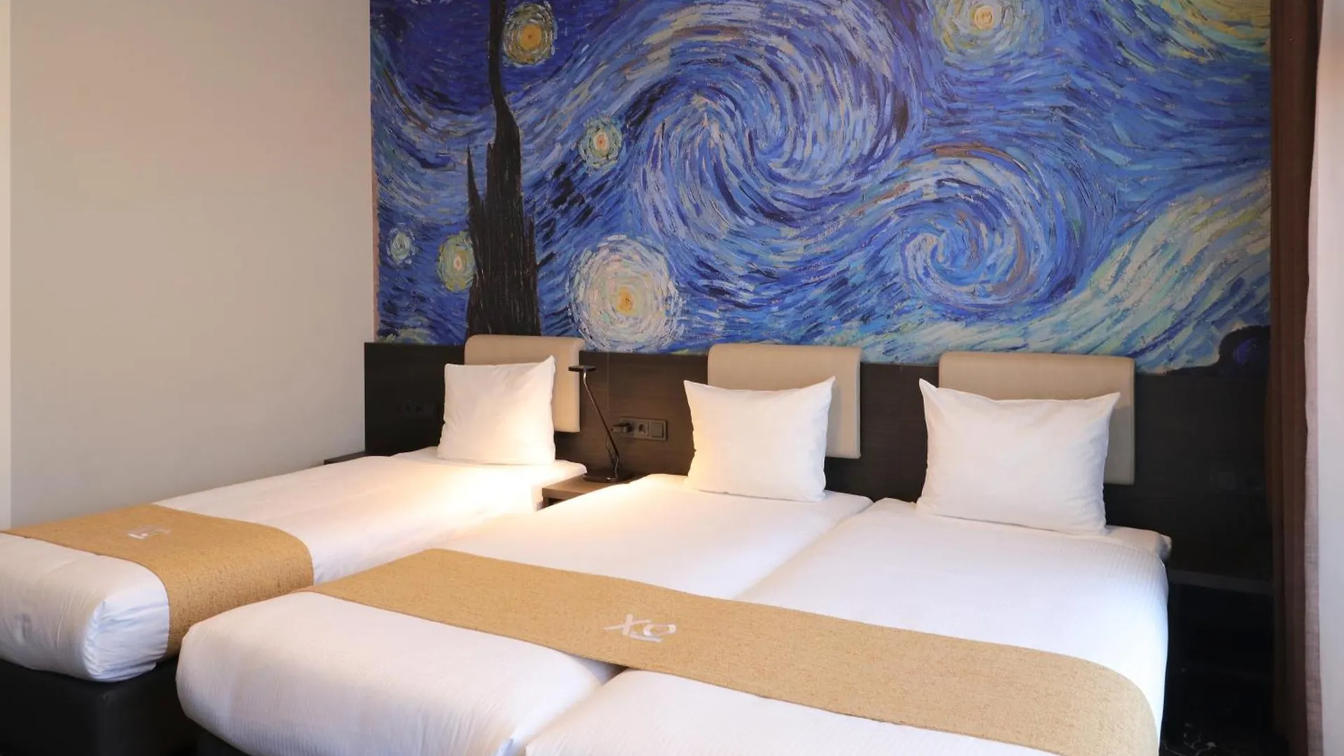 ***  Hotel Van Gogh Amszterdam Hollandia